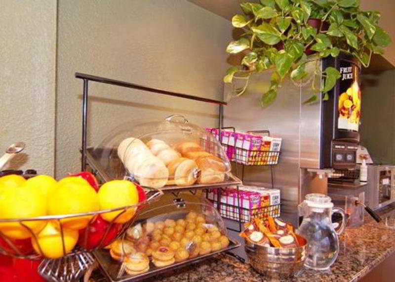 รามาดา บาย วินด์แฮม แอลบูเคอร์คี แอร์พอร์ต Hotel ร้านอาหาร รูปภาพ